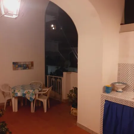 La Casa Di Rita Tatil Evi Cetara